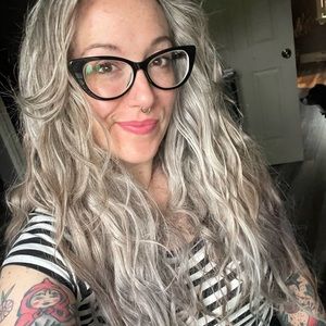 Meet your Posher, Katie